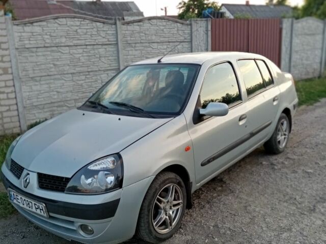 Сірий Рено Clio Symbol, об'ємом двигуна 1.4 л та пробігом 252 тис. км за 2716 $, фото 1 на Automoto.ua