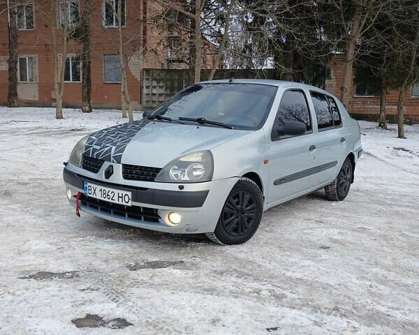 Сірий Рено Clio Symbol, об'ємом двигуна 1.4 л та пробігом 256 тис. км за 2850 $, фото 1 на Automoto.ua