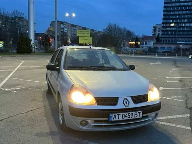 Серый Рено Clio Symbol, объемом двигателя 1.4 л и пробегом 279 тыс. км за 2150 $, фото 1 на Automoto.ua