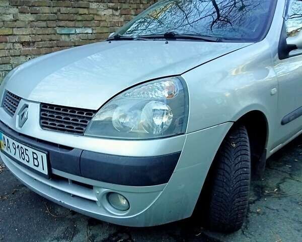 Сірий Рено Clio Symbol, об'ємом двигуна 1.4 л та пробігом 54 тис. км за 5600 $, фото 1 на Automoto.ua