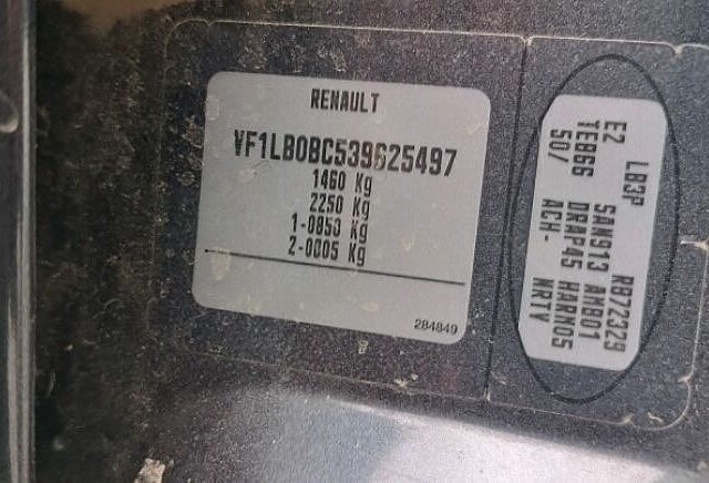Сірий Рено Clio Symbol, об'ємом двигуна 1.39 л та пробігом 354 тис. км за 3500 $, фото 1 на Automoto.ua