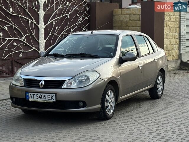 Серый Рено Clio Symbol, объемом двигателя 1.4 л и пробегом 90 тыс. км за 5000 $, фото 1 на Automoto.ua