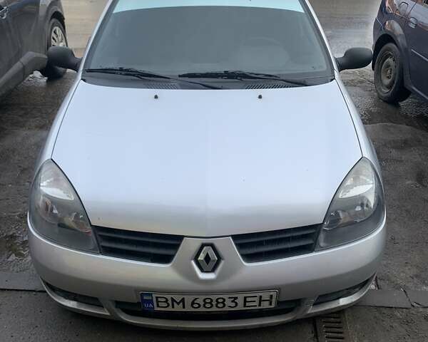 Серый Рено Clio Symbol, объемом двигателя 1.39 л и пробегом 120 тыс. км за 4500 $, фото 1 на Automoto.ua
