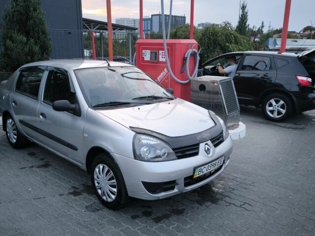 Серый Рено Clio Symbol, объемом двигателя 1.4 л и пробегом 187 тыс. км за 3999 $, фото 1 на Automoto.ua