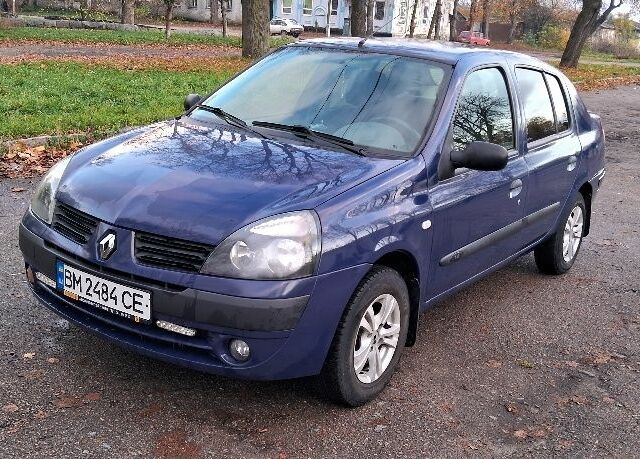Рено Clio Symbol 2005 в Кролевце на Automoto.ua Синий Рено Clio Symbol, объемом двигателя 0 л и пробегом 152 тыс. км за 3700 $, фото 1 на Automoto.ua