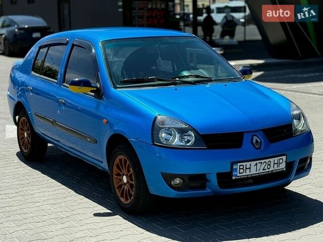 Синий Рено Clio Symbol, объемом двигателя 1.39 л и пробегом 385 тыс. км за 2500 $, фото 1 на Automoto.ua