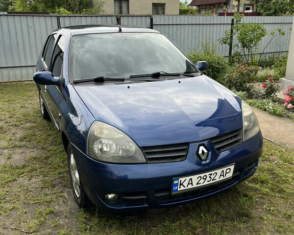 Синий Рено Clio Symbol, объемом двигателя 1.4 л и пробегом 229 тыс. км за 4200 $, фото 1 на Automoto.ua