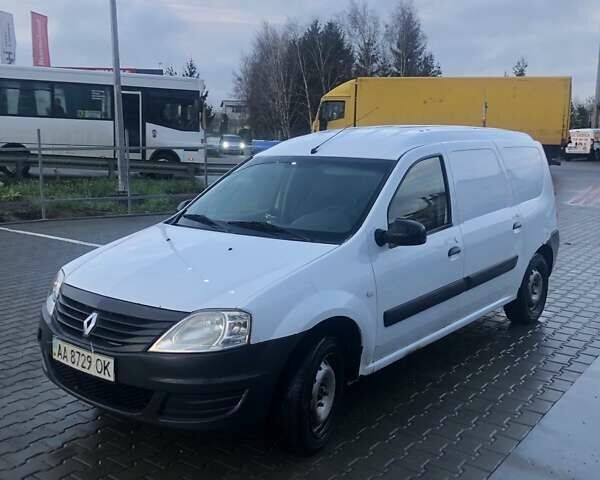 Білий Рено Logan Van, об'ємом двигуна 1.6 л та пробігом 377 тис. км за 2500 $, фото 1 на Automoto.ua