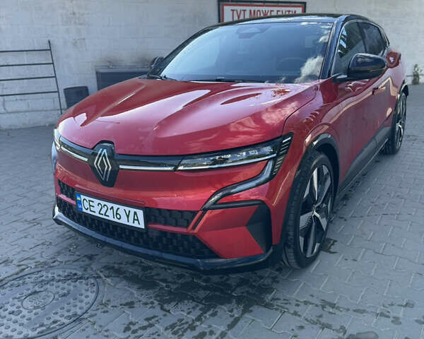 Красный Рено Megane E-Tech, объемом двигателя 0 л и пробегом 3 тыс. км за 26867 $, фото 1 на Automoto.ua