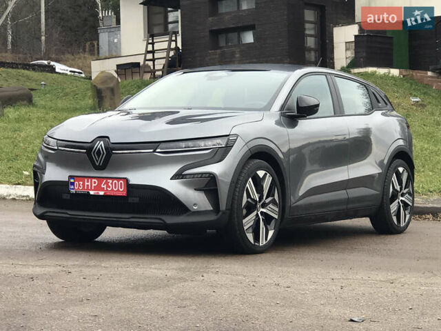 Сірий Рено Megane E-Tech, об'ємом двигуна 0 л та пробігом 40 тис. км за 19400 $, фото 1 на Automoto.ua