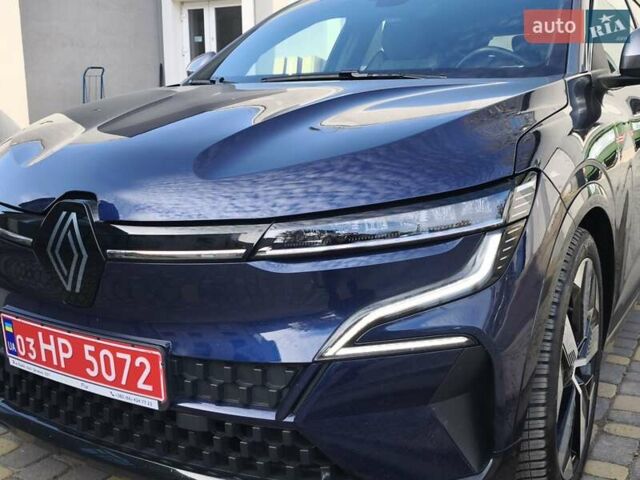 Синий Рено Megane E-Tech, объемом двигателя 0 л и пробегом 120 тыс. км за 19800 $, фото 1 на Automoto.ua