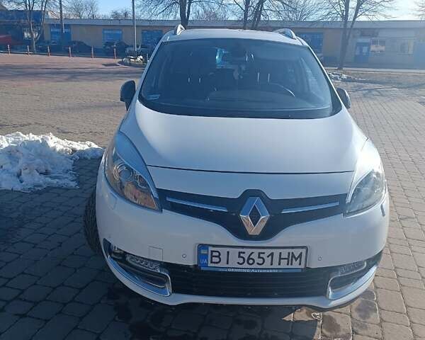 Белый Рено Megane Scenic, объемом двигателя 1.5 л и пробегом 225 тыс. км за 9099 $, фото 1 на Automoto.ua