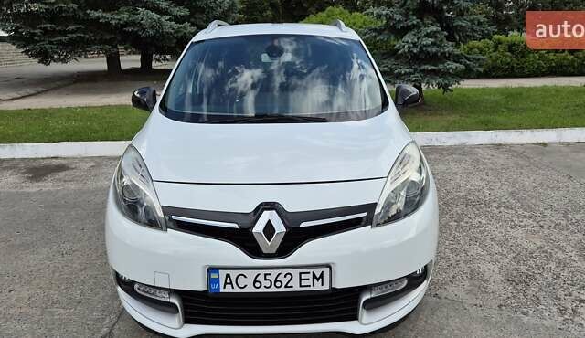 Белый Рено Megane Scenic, объемом двигателя 1.5 л и пробегом 163 тыс. км за 11500 $, фото 1 на Automoto.ua