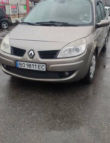 Бежевый Рено Megane Scenic, объемом двигателя 1.5 л и пробегом 264 тыс. км за 6500 $, фото 1 на Automoto.ua