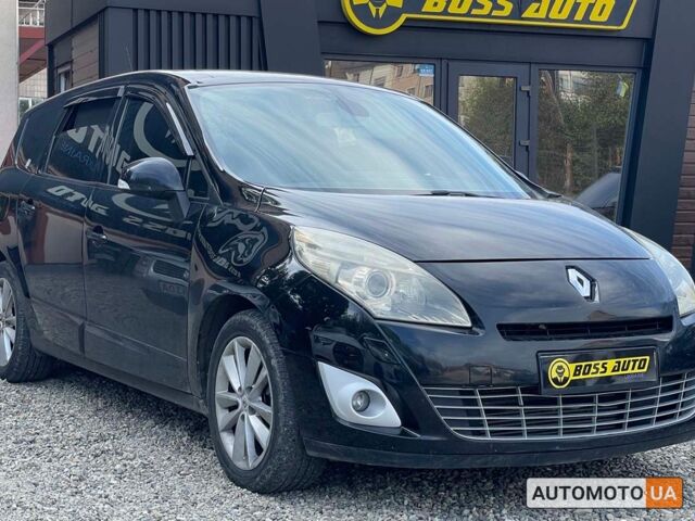 Черный Рено Megane Scenic, объемом двигателя 1.5 л и пробегом 242 тыс. км за 6600 $, фото 1 на Automoto.ua