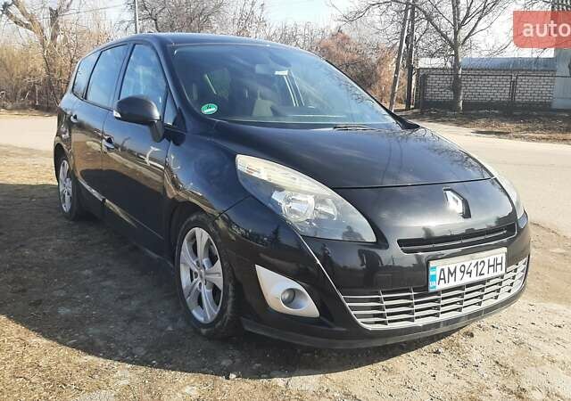 Черный Рено Megane Scenic, объемом двигателя 1.4 л и пробегом 195 тыс. км за 6700 $, фото 1 на Automoto.ua