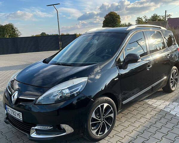 Чорний Рено Megane Scenic, об'ємом двигуна 1.6 л та пробігом 285 тис. км за 8900 $, фото 1 на Automoto.ua
