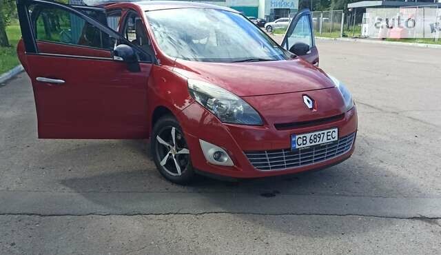 Рено Megane Scenic, объемом двигателя 1.6 л и пробегом 270 тыс. км за 7350 $, фото 1 на Automoto.ua