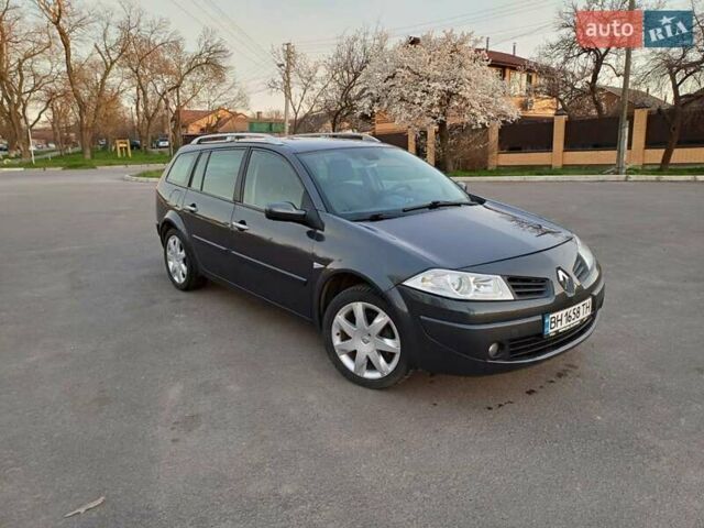 Рено Megane Scenic, объемом двигателя 2 л и пробегом 306 тыс. км за 5500 $, фото 1 на Automoto.ua