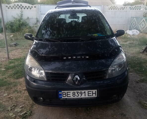 Серый Рено Megane Scenic, объемом двигателя 0 л и пробегом 188 тыс. км за 6200 $, фото 1 на Automoto.ua
