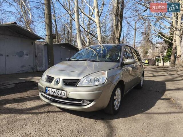 Сірий Рено Megane Scenic, об'ємом двигуна 1.6 л та пробігом 203 тис. км за 5200 $, фото 1 на Automoto.ua