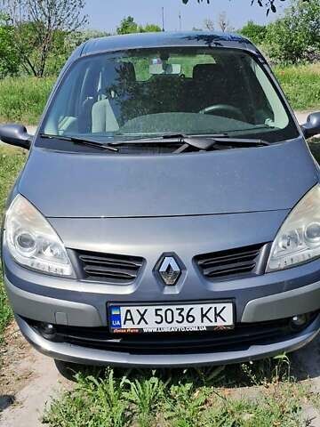 Серый Рено Megane Scenic, объемом двигателя 2 л и пробегом 251 тыс. км за 5500 $, фото 1 на Automoto.ua