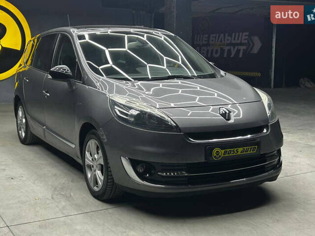 Сірий Рено Megane Scenic, об'ємом двигуна 1.6 л та пробігом 238 тис. км за 9800 $, фото 1 на Automoto.ua