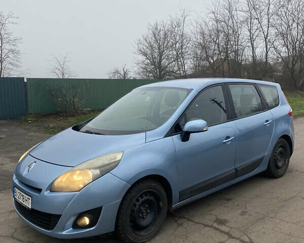 Синій Рено Megane Scenic, об'ємом двигуна 1.46 л та пробігом 198 тис. км за 5700 $, фото 1 на Automoto.ua