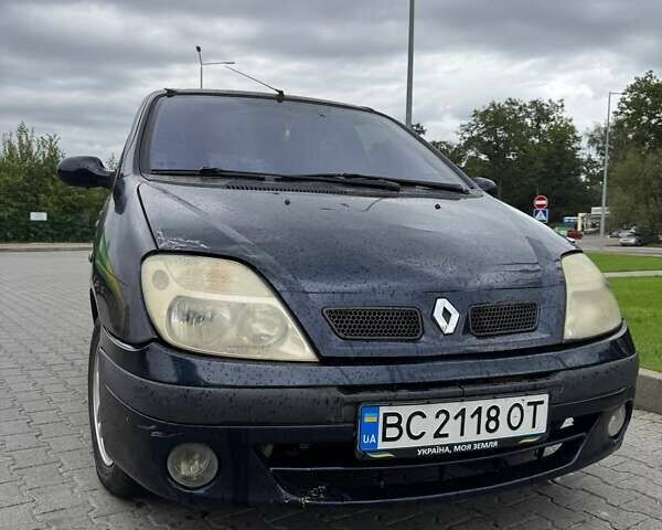 Синий Рено Megane Scenic, объемом двигателя 2 л и пробегом 305 тыс. км за 2900 $, фото 1 на Automoto.ua