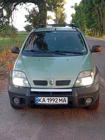 Зелений Рено Scenic RX4, об'ємом двигуна 2 л та пробігом 475 тис. км за 5500 $, фото 1 на Automoto.ua