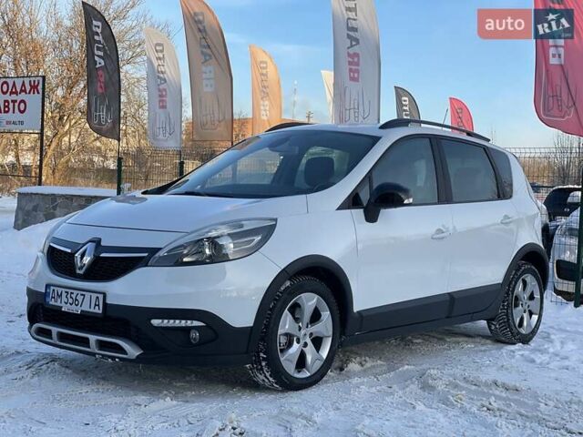 Белый Рено Scenic XMOD, объемом двигателя 1.5 л и пробегом 185 тыс. км за 9955 $, фото 1 на Automoto.ua