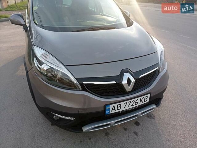 Серый Рено Scenic XMOD, объемом двигателя 1.46 л и пробегом 280 тыс. км за 9000 $, фото 1 на Automoto.ua