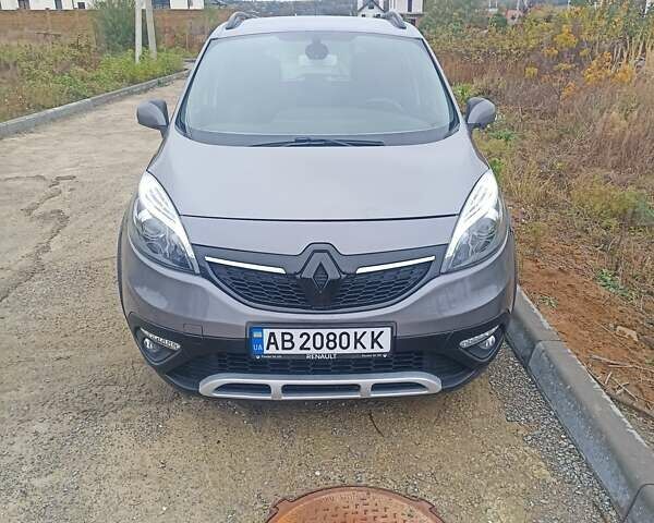 Сірий Рено Scenic XMOD, об'ємом двигуна 1.6 л та пробігом 239 тис. км за 8000 $, фото 1 на Automoto.ua