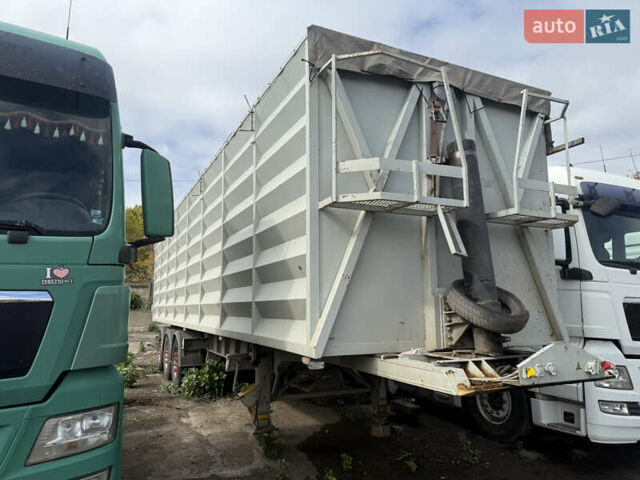 Серый Renders Б, объемом двигателя 0 л и пробегом 100 тыс. км за 11990 $, фото 1 на Automoto.ua