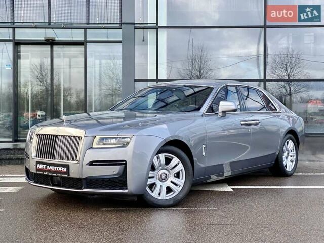 Сірий Ролс Ройс Ghost, об'ємом двигуна 6.75 л та пробігом 5 тис. км за 320000 $, фото 1 на Automoto.ua