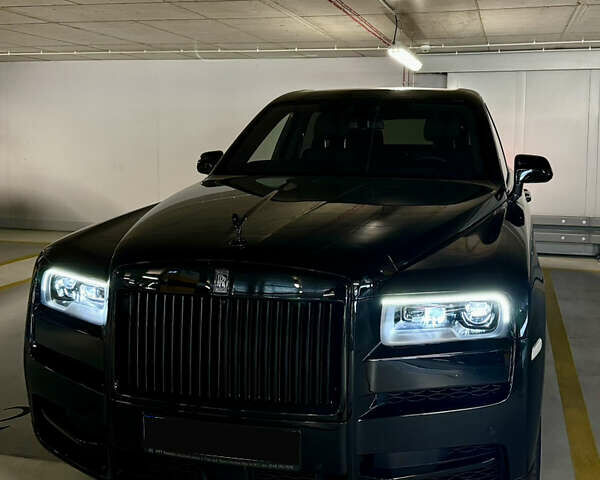 Чорний Ролс Ройс Cullinan, об'ємом двигуна 6.75 л та пробігом 5 тис. км за 555000 $, фото 1 на Automoto.ua
