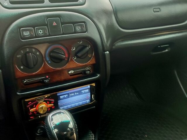 Сірий Ровер 25, об'ємом двигуна 1.6 л та пробігом 183 тис. км за 2500 $, фото 1 на Automoto.ua