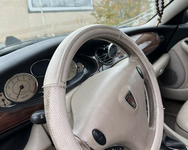 Синий Ровер 75, объемом двигателя 2 л и пробегом 240 тыс. км за 4700 $, фото 1 на Automoto.ua