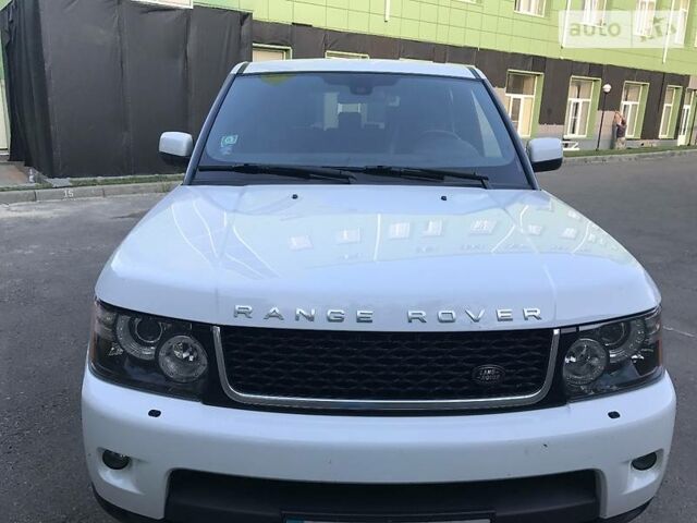 Білий Ровер Range Rover, об'ємом двигуна 3 л та пробігом 119 тис. км за 42000 $, фото 1 на Automoto.ua