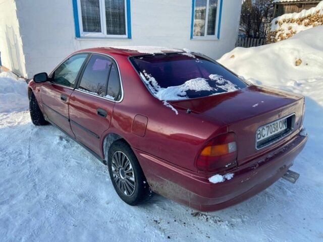 Красный Ровер Рендж Ровер, объемом двигателя 2 л и пробегом 470 тыс. км за 950 $, фото 1 на Automoto.ua