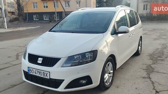 Белый Сеат Альхамбра, объемом двигателя 2 л и пробегом 233 тыс. км за 11800 $, фото 1 на Automoto.ua