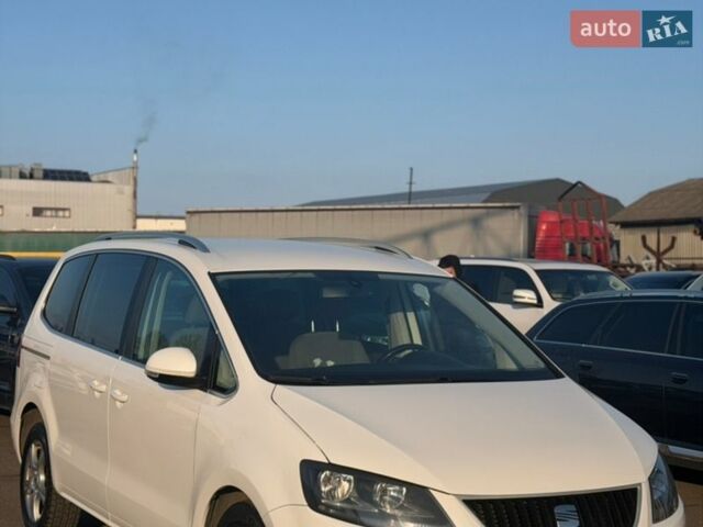 Белый Сеат Альхамбра, объемом двигателя 1.97 л и пробегом 230 тыс. км за 11900 $, фото 1 на Automoto.ua