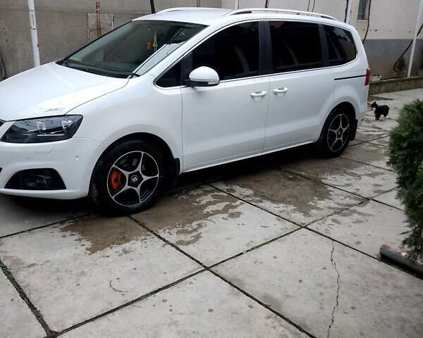 Белый Сеат Альхамбра, объемом двигателя 1.97 л и пробегом 176 тыс. км за 14700 $, фото 1 на Automoto.ua