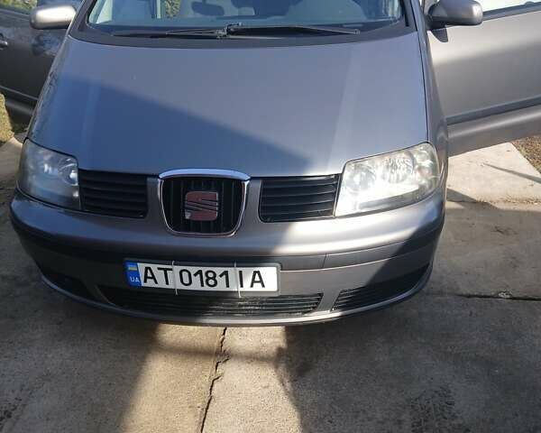 Бежевый Сеат Альхамбра, объемом двигателя 1.9 л и пробегом 320 тыс. км за 5000 $, фото 1 на Automoto.ua