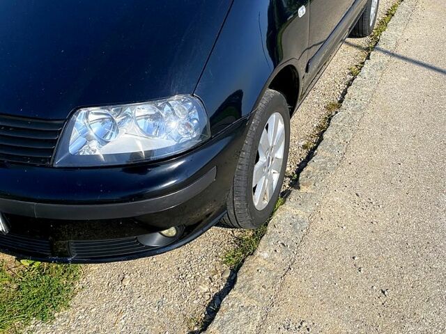 Чорний Сеат Альхамбра, об'ємом двигуна 1.9 л та пробігом 0 тис. км за 1200 $, фото 1 на Automoto.ua