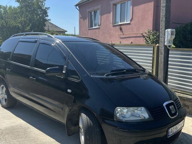 Сеат Альхамбра 2002 в Ужгороде на Automoto.ua Черный Сеат Альхамбра, объемом двигателя 1.9 л и пробегом 600 тыс. км за 5000 $, фото 1 на Automoto.ua