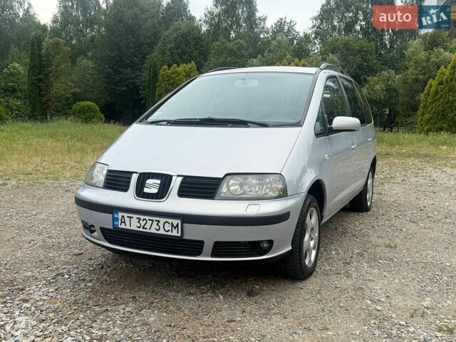 Серый Сеат Альхамбра, объемом двигателя 1.9 л и пробегом 330 тыс. км за 3200 $, фото 1 на Automoto.ua