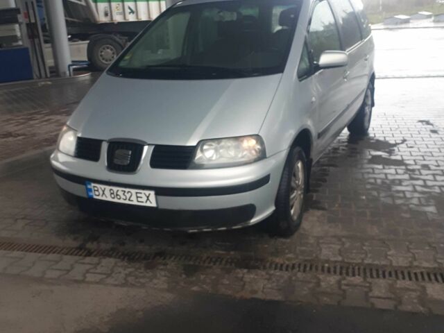 Серый Сеат Альхамбра, объемом двигателя 1.9 л и пробегом 350 тыс. км за 3200 $, фото 1 на Automoto.ua