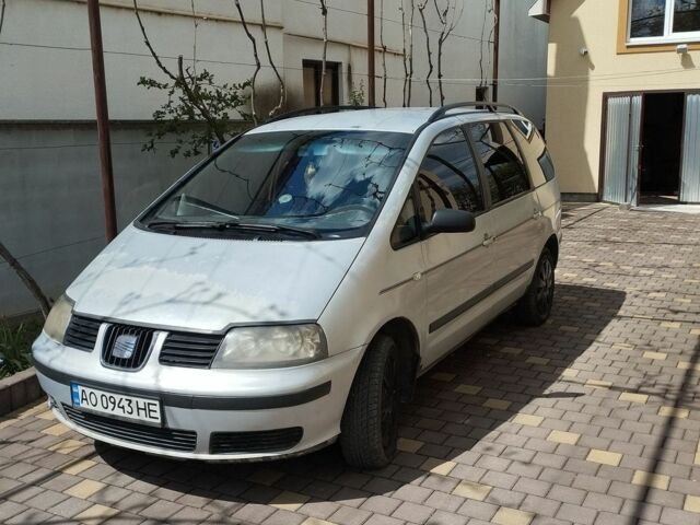 Сірий Сеат Альхамбра, об'ємом двигуна 1.9 л та пробігом 350 тис. км за 3200 $, фото 1 на Automoto.ua