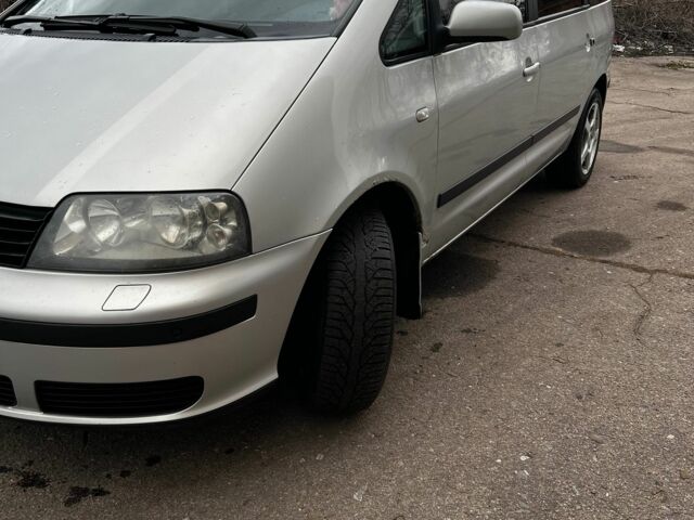 Сірий Сеат Альхамбра, об'ємом двигуна 1.9 л та пробігом 425 тис. км за 1799 $, фото 1 на Automoto.ua